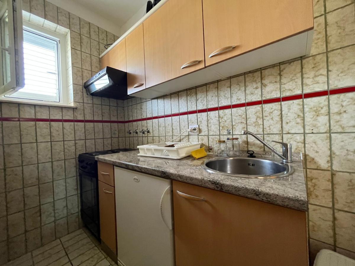 Apartments Vuksan راب المظهر الخارجي الصورة