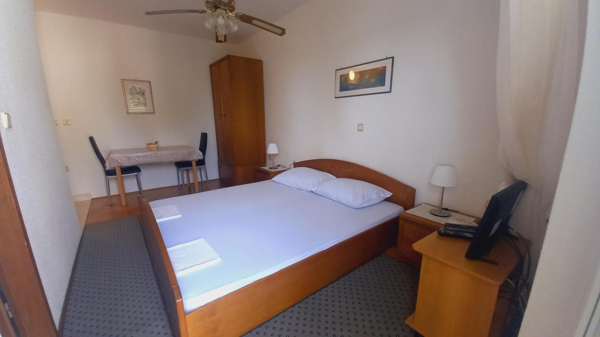 Apartments Vuksan راب الغرفة الصورة