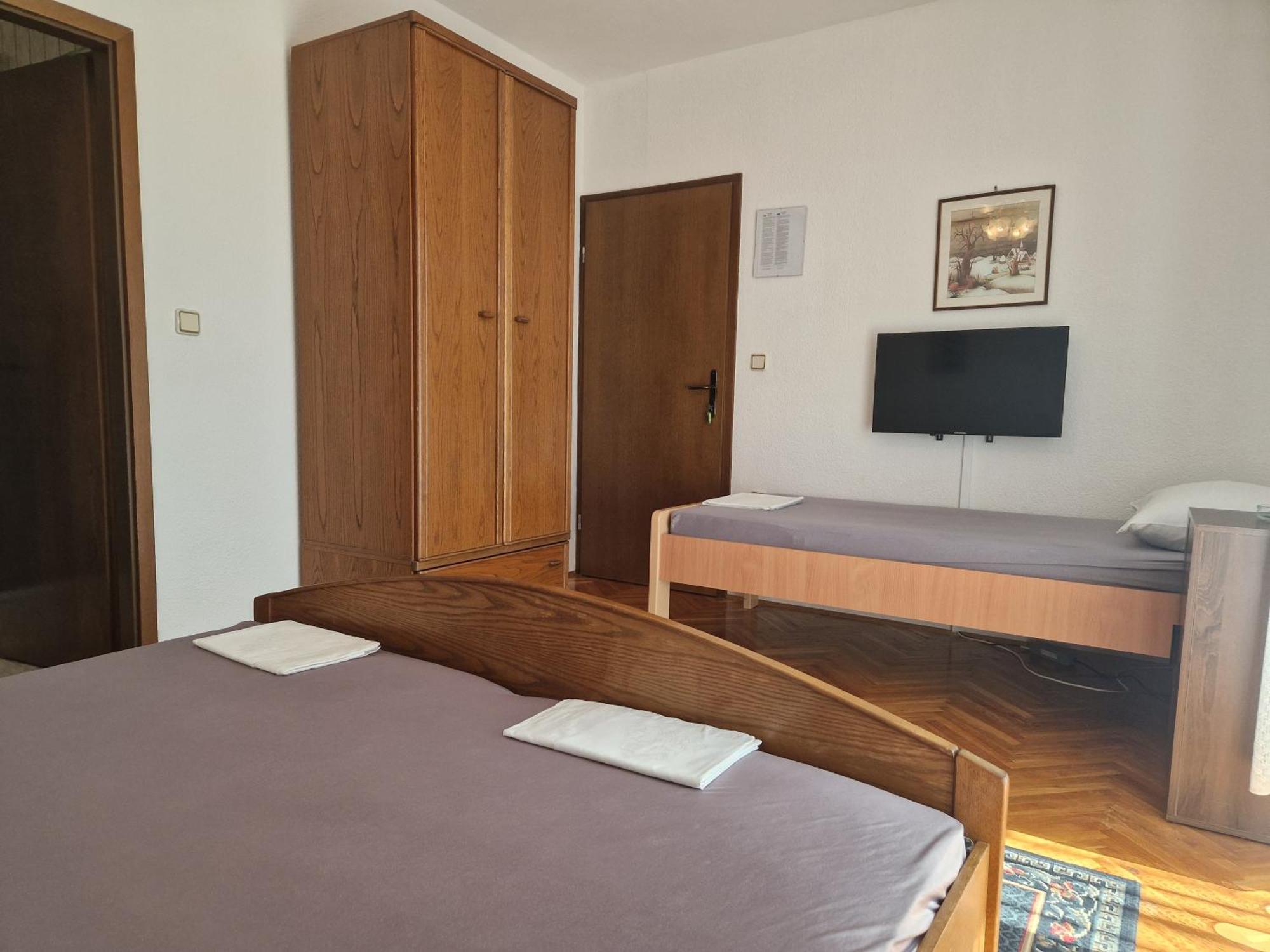 Apartments Vuksan راب الغرفة الصورة